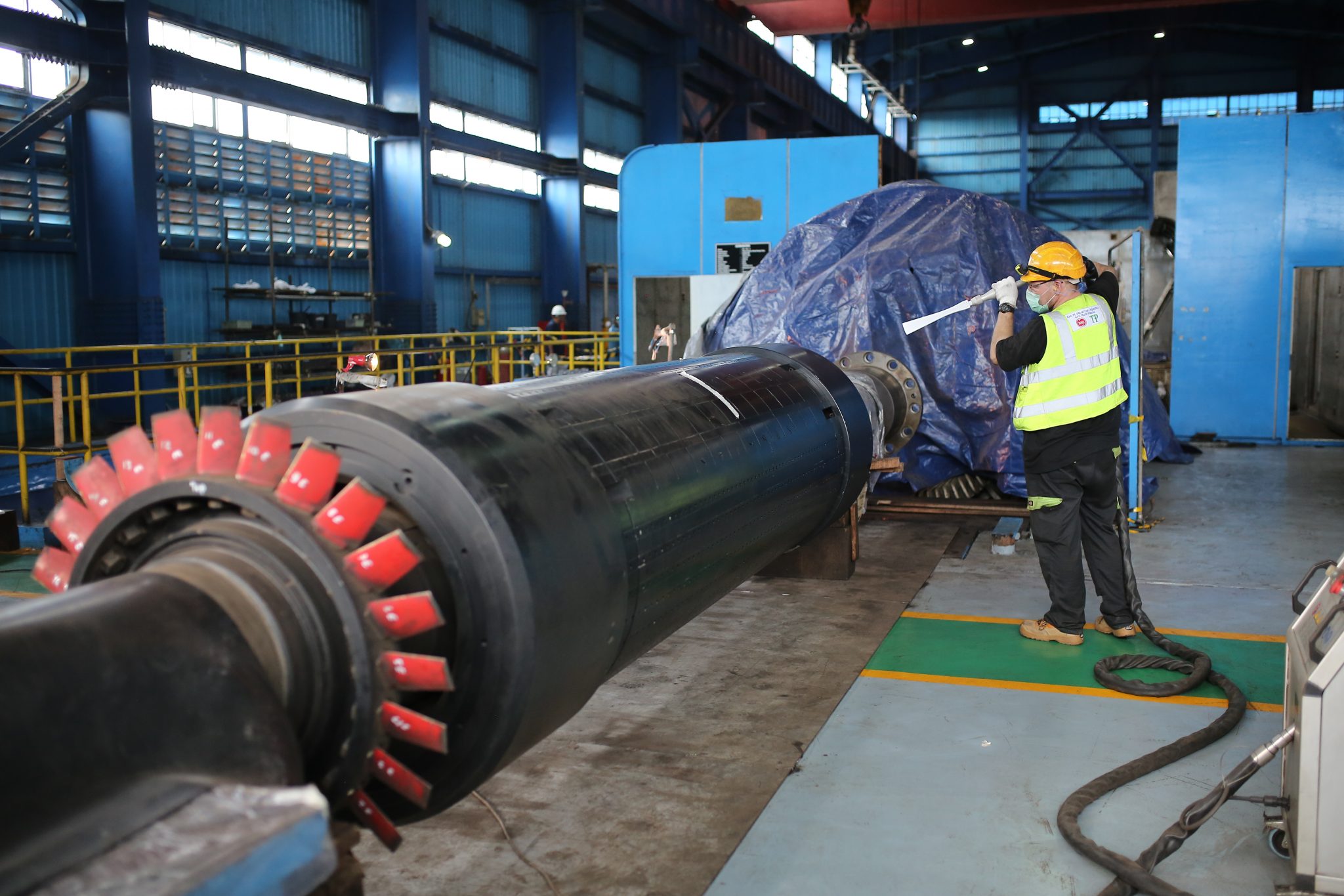 DRY ICE CLEANING ROTORSTATOR GENERATOR PT Dwi Mutiara Sejahtera